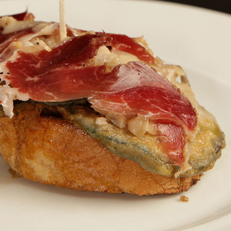 Pintxo de jamón y calabacín